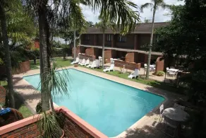 Flamingo Lodge - Pool