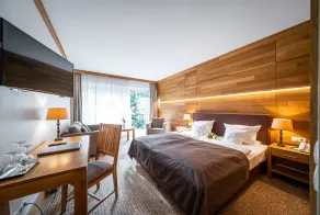 Waldhotel Tannenhäuschen - Room