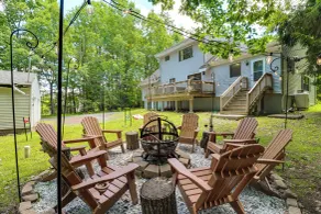 Lake Access & Private Hot Tub at Poconos Home! - Interior