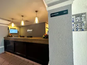 InHouse Hotel Obregón - Réception