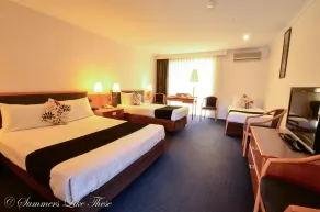 Meninya Palms Resort Moama - Room