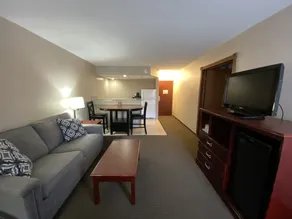 Clarion Inn & Suites Grand Rapids Airport - Chambre