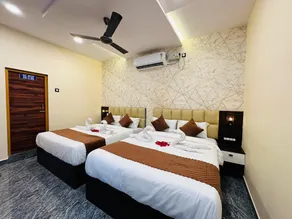 Shri Katyayani Palace - Chambre