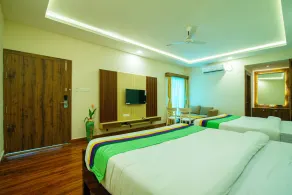 Treebo Greenland Resort Patia with Swimming Pool - Room