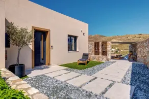 Pnoe Villas Syros - Inngangsparti