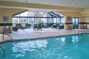 Courtyard by Marriott Indianapolis Castleton - Piscine
