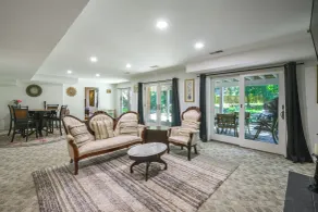 Gateway to DC, Waterfalls & More! Mclean Apartment - Interior