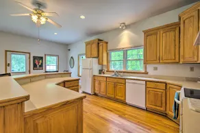 Charming Boydton Retreat ~ 5 Mi to Kerr Lake! - Innvendig