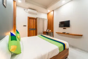 Treebo Lake City - Room