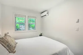 Catskills Sanctuary w/ Lake Access + Hot Tub - Room
