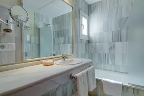 Hotel Murillo - Chambre