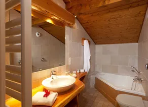 Chalet-Hôtel Neige et Roc, The Originals Relais - Bad