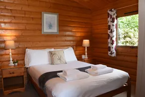 Tawny Owl Lodge - Room