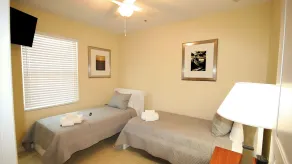 John's Pass Hotel - Fully Remote Check In - Chambre
