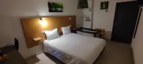 Hôtel Le 15 Périgueux - proximité A 89 - Chambre