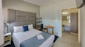 Rose City Motor Inn - Rum