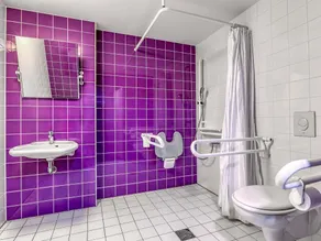 B&B Hotel Stuttgart-Vaihingen - Bathroom