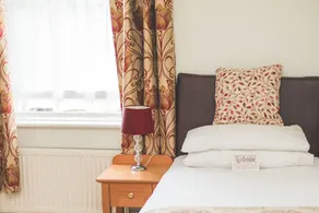 The Oakwheel - Room