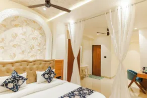 Mahaveer Residency Hotel - Room