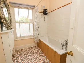 Station Avenue - Spa