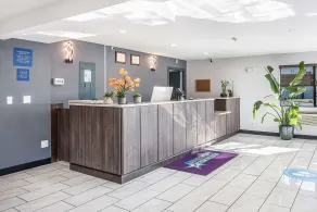Americas Best Value Inn East Peoria - Hall