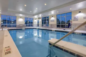 TownePlace Suites by Marriott Chicago Waukegan Gurnee - Piscine