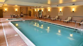 Hampton Inn Geneseo - Pool