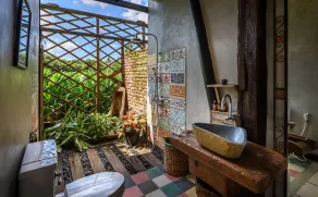 Taman Nauli Boutique Rooms - Bathroom