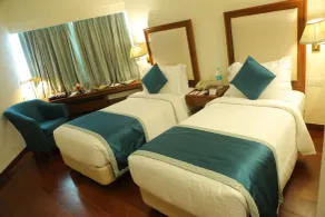 Hotel The Royal Plaza - Chambre