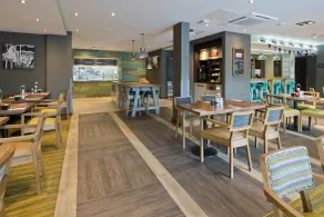Premier Inn Wadebridge - Restaurant
