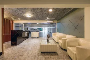 Treebo Iraa, 5 Minutes From Railway Station - Reception