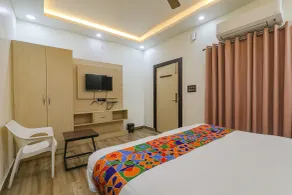 Fabhotel Sky Awadh - Quarto