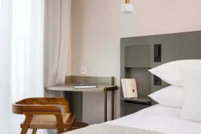 Ikonik Jean Medecin - Chambre