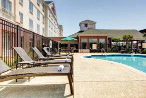 Hilton Garden Inn Wilmington Mayfaire Town Center - Piscine