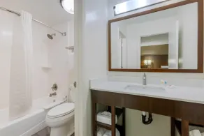 Comfort Suites Tucson near Sabino Canyon - Chambre
