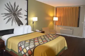 Super 8 by Wyndham Monticello - View from room