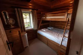 Rustic Log cabin in Snowdonia By Seren Short Stays - Værelse
