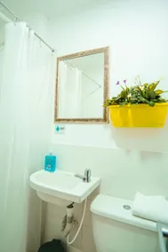 Hotel Primitivo Usaquén - Bathroom