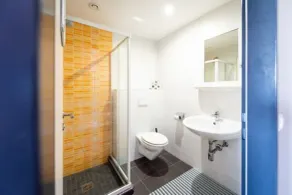 Wombat's City Hostel Vienna Naschmarkt - Salle de bain