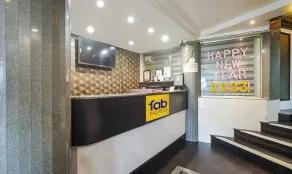 FabHotel Shravan - Nr Eternity Mall - Réception