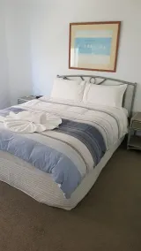 Cerulean Apartments - Room