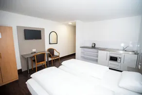 Hotel am Schillerplatz - Room