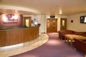 Premier Inn Heathrow Airport - M4/J4 - Reception