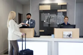 Holiday Inn Express Hotel & Suites Chester by IHG - Reception