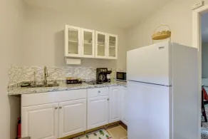 Convenient + Cozy! Apartment in DC Suburbs! - Innvendig