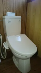Tebiro BeachBackpackers - Bathroom