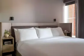 Lark Hotels 907 Main - Chambre