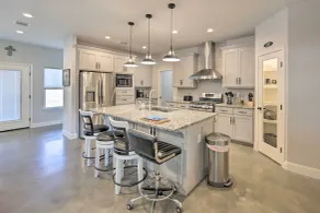 Home w/ Screened Porch - Near Toledo Bend Lake! - Innenbereich