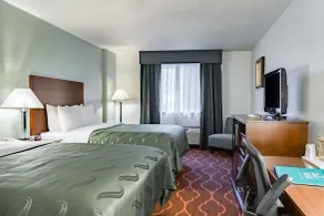 Quality Inn & Suites Vancouver North - Chambre