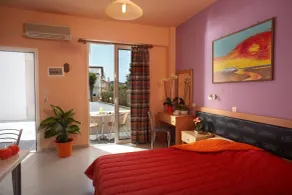 Marietta Hotel & Apartments - Chambre